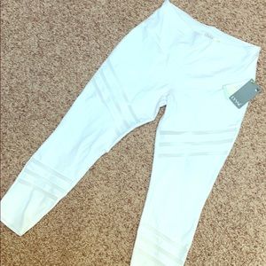 Cropped Lysse leggings large NWT